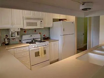 Hotel Yellowfin By Living Easy Abaco Marsh Harbour
